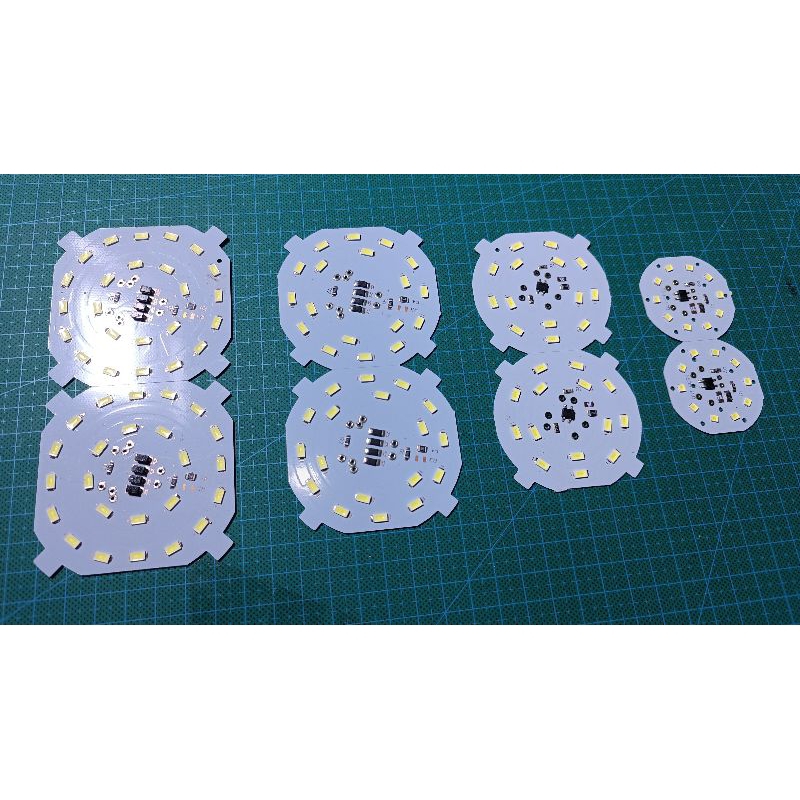 PCB lampu led 10 watt 15 watt 18 watt 24 watt Ac 220 v masing masing 2 pcs / watt