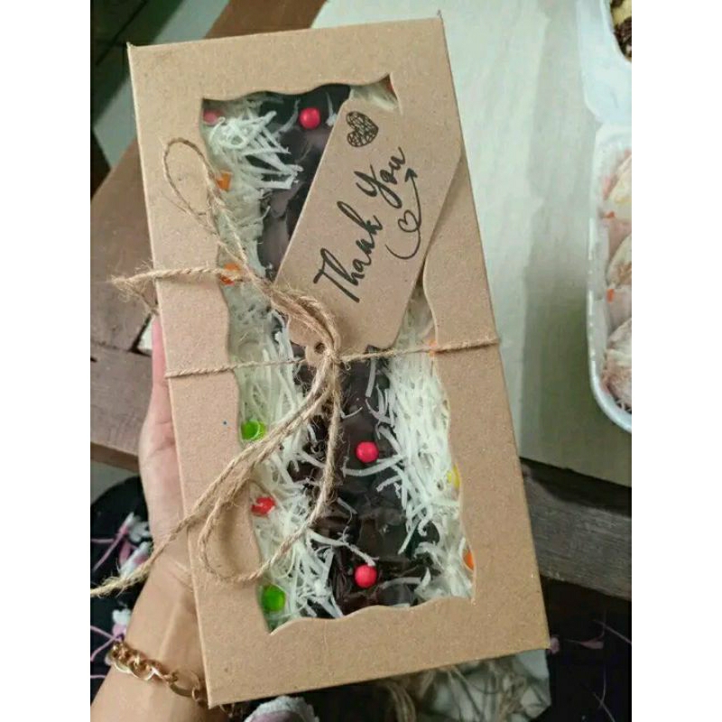 

brownies full coklat brownies hampers