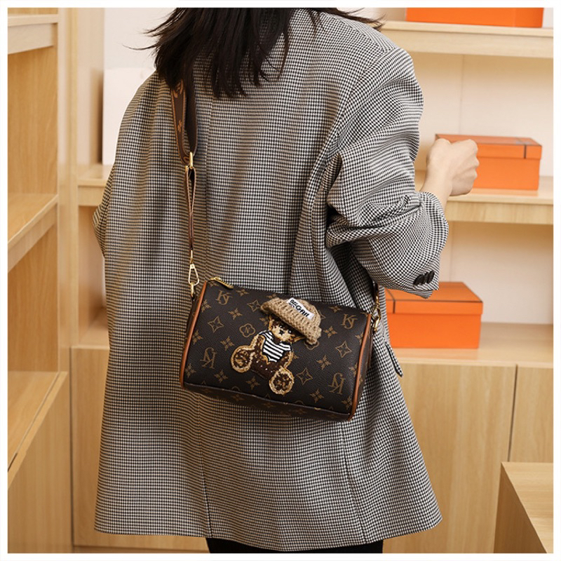 LADIESBAG - TAS SELEMPANG HANDBAG WANITA IMPORT CEWEK BAG SLINGBAG SELEMPANG SHOULDERBAG KONDANGAN LB 444