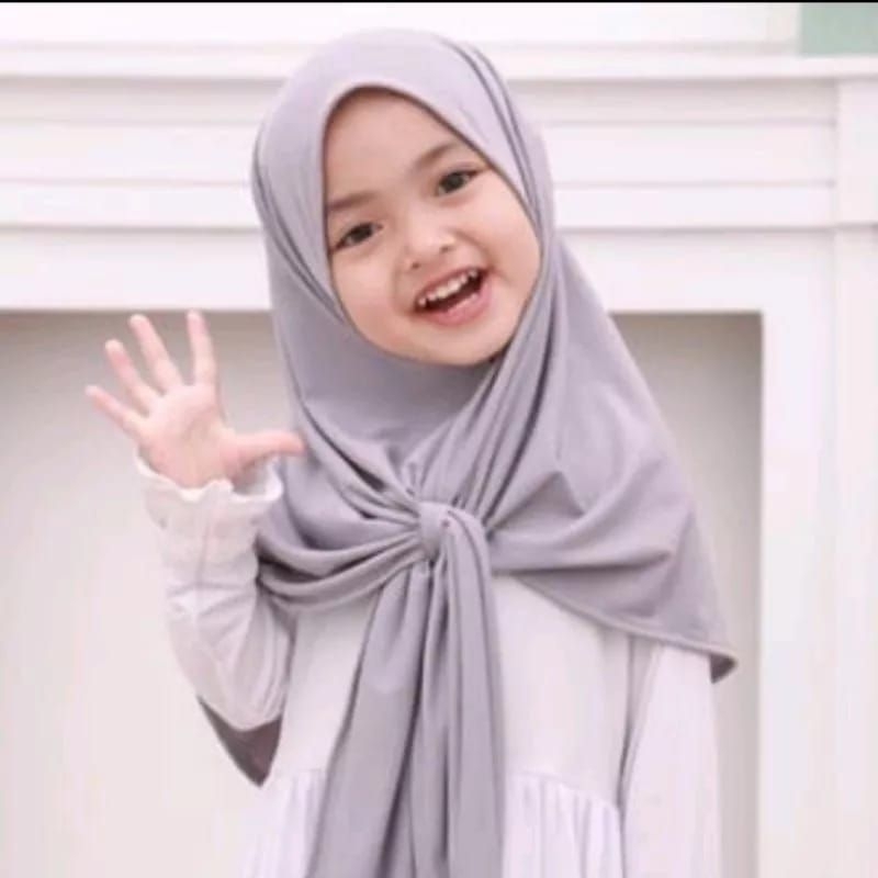 HIJAB SEGITIGA INSTAN JERSY ANAK USIA 5-10TH