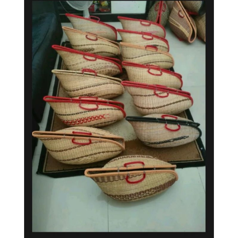 KisoAyamTasKisaAyamRotan