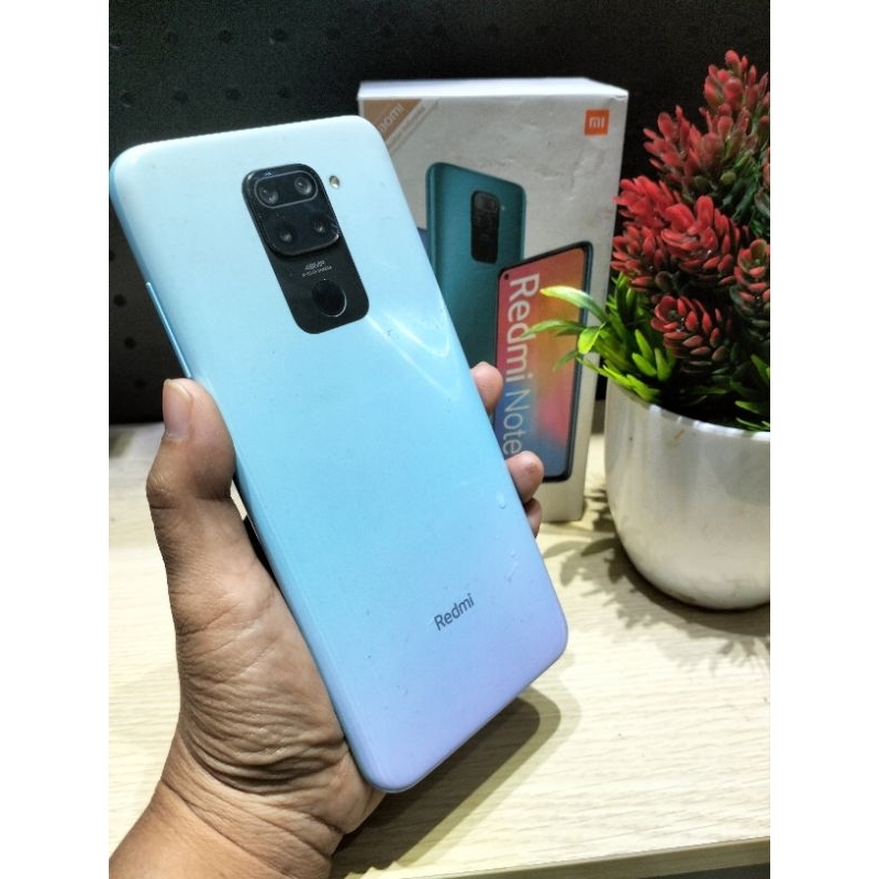 REDMI NOTE 9 RAM 4/64GB HP SEKEN BELUM PERNAH BONGKAR/SERVISHELIO G85 COCOK GAMININGHP SEKEN NORMAL 