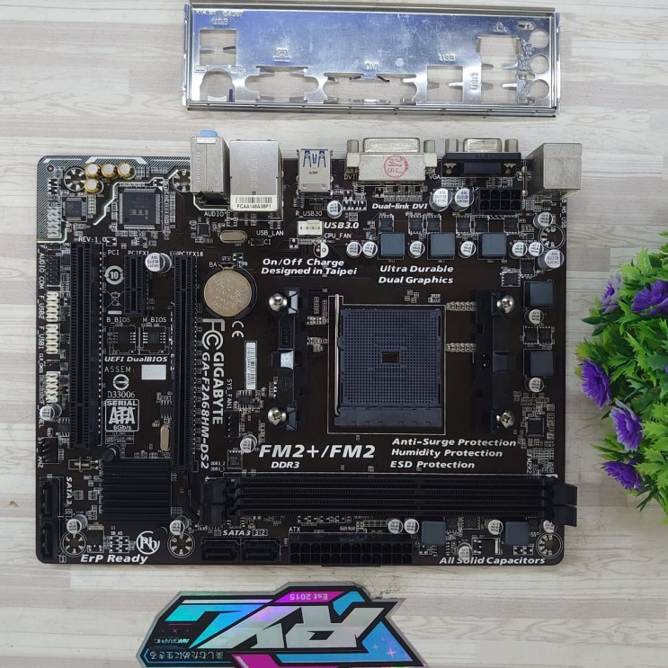 Mainboard AMD FM2+ blacksocket Merk Asrock. Gigabyte biostar