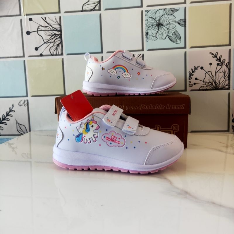 Sepatu Ando Anak Perempuan TK/Paud Minicorn