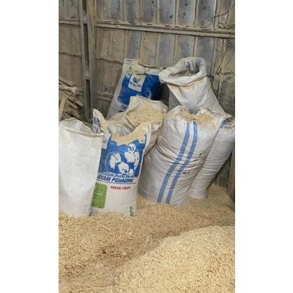 Serbuk Kayu Pinus Media Tanaman Sekarung