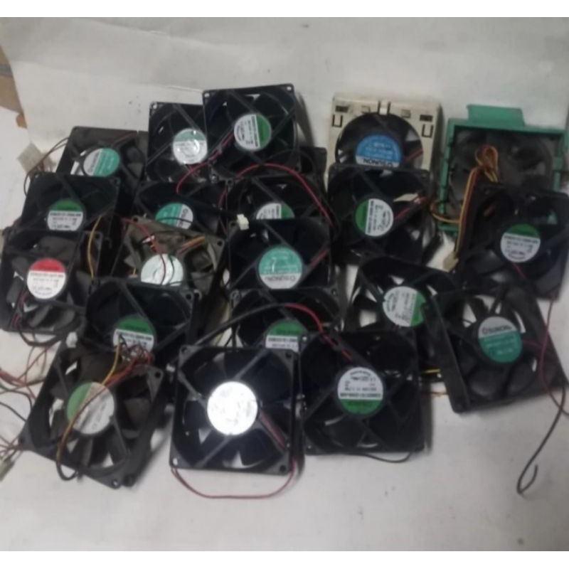 fan sunon Dc brushless 12V , ukuran 8 x 2,5cm