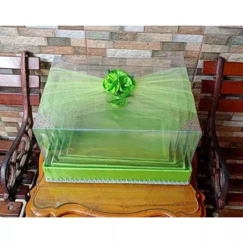 

Kotak hantaran hijau Bos