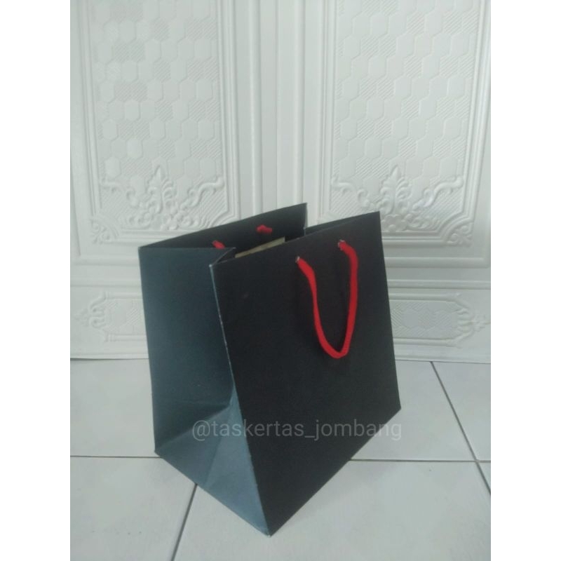 

Paperbag kotak nasi