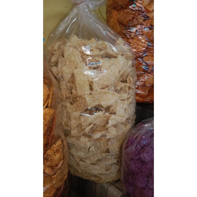 

OLEH-OLEH KHAS MINANG / stik bawang /kerupuk bawang /krupuk bawang /ladrang / kue bawang