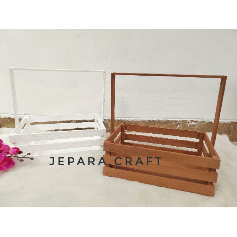 

Kotak Kayu Tangkai Serbaguna Parcel dan Hantaran