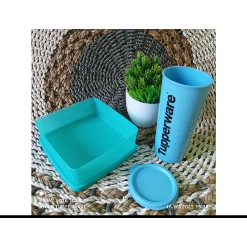 large square away 660 mL + tumbler