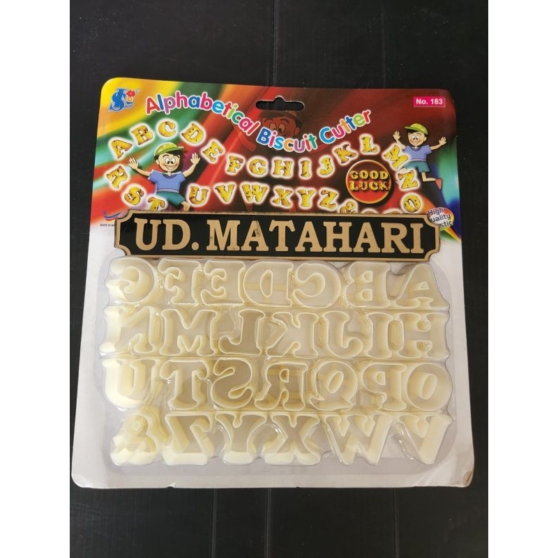Alphabet Biscuit Cutter Set Plastik / Cetakan Fondant Huruf