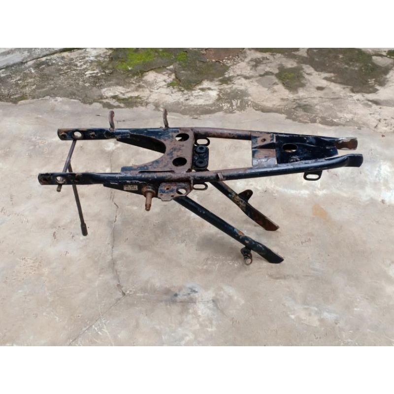 (FreeOngkir) Rangka belakang GL100 original second Terlaris Terpopuler Termurah