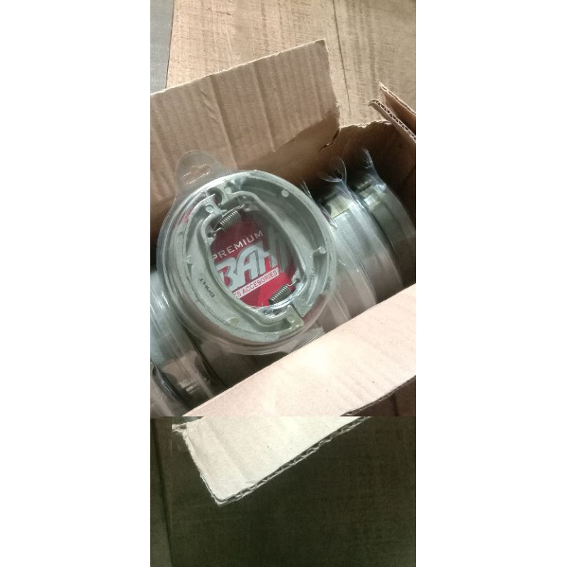 Kampas Rem belakang BAHT PREMIUM : FORCE 1
