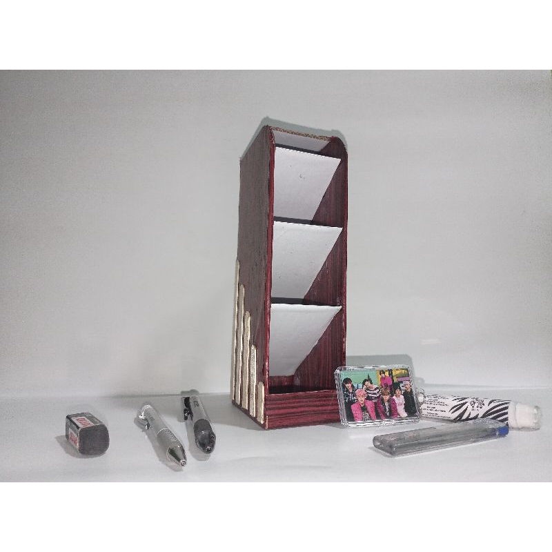 

Pen Holder dari Kardus