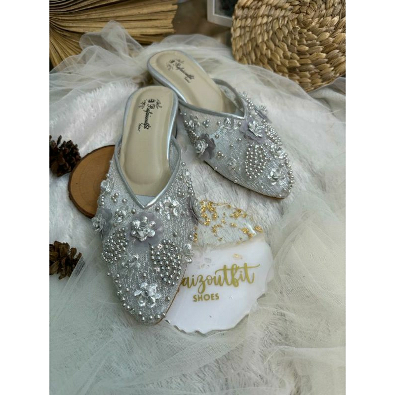 Sepatu wedding pesta Cantik Hana Silver 3 cm tahu