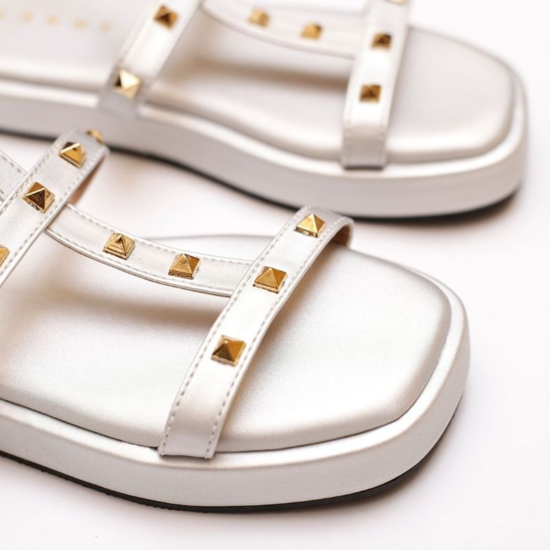 Pyramid Series Sandal