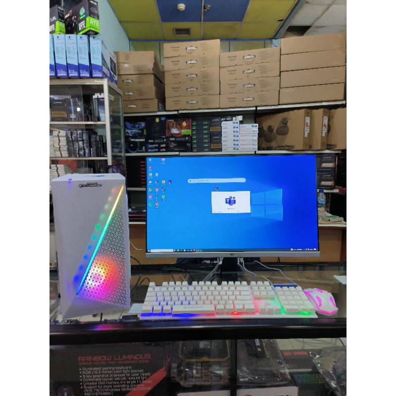 Pc gaming core i7 Ram 16gb vga 2 gb hdd 500 gb monitor 24 in FulHD Siap pakai