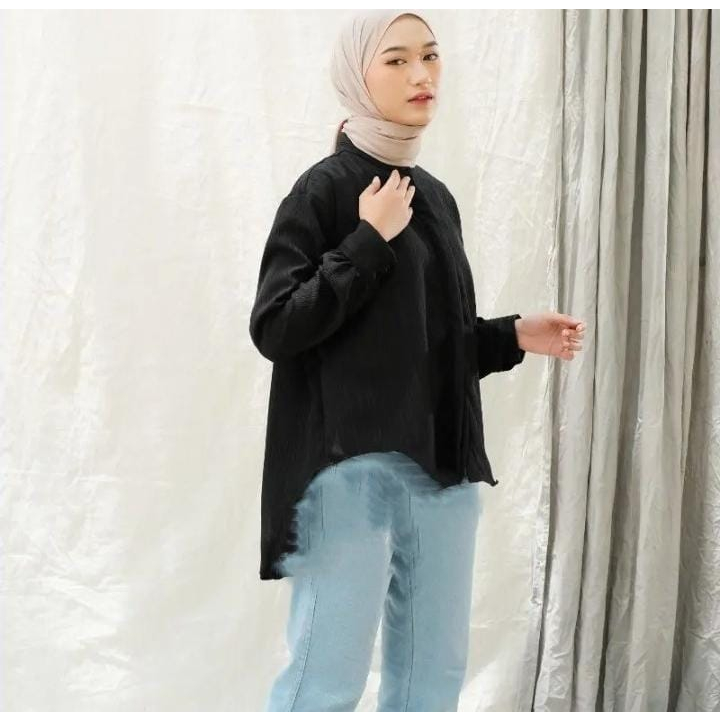 Blouse crinkle airflow terbaru kekinian 2022 kemeja wanita lengan panjang