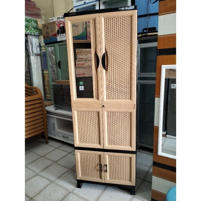 Lemari pakaian plastik napoly