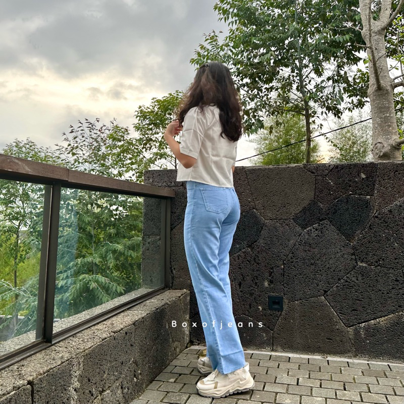 Boxofjeans - Unfinished / Rebel Hotty Cullote Jeans - LIGHT BLUE