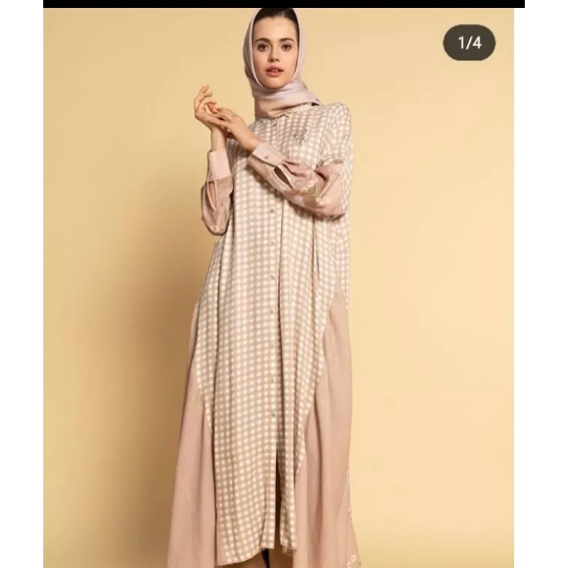 SALE Beige Embroidered balram by Ria Miranda X Cotton ink