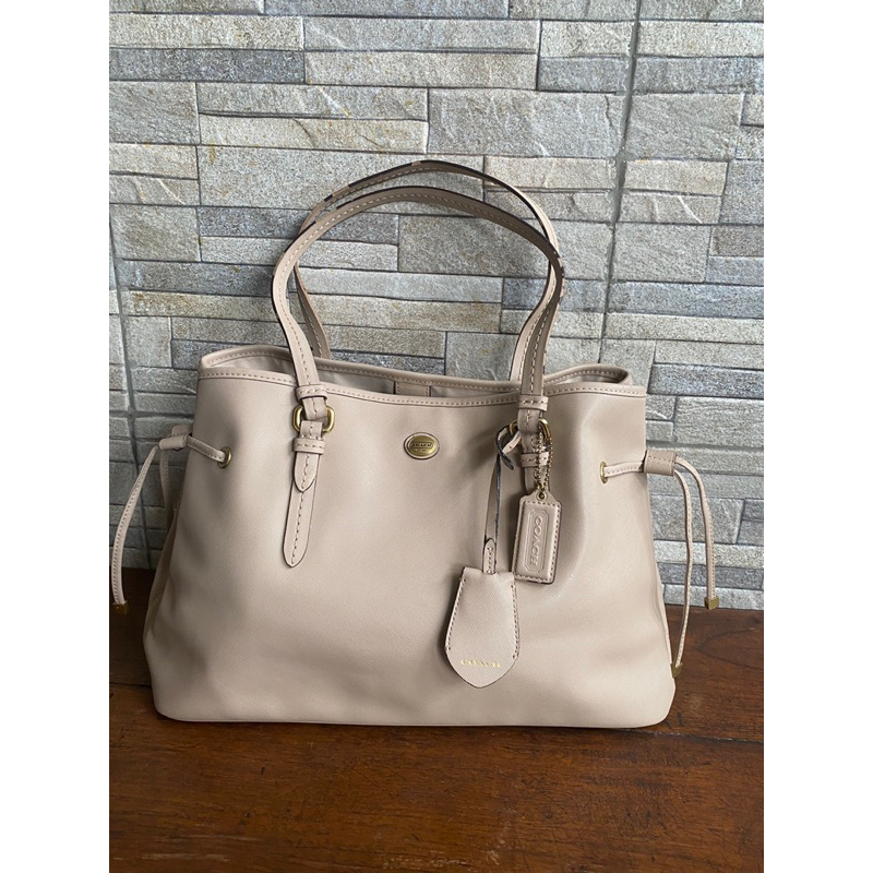 COACH Peyton Leather Drawstring Carryall shoulder bag sand beige F29362