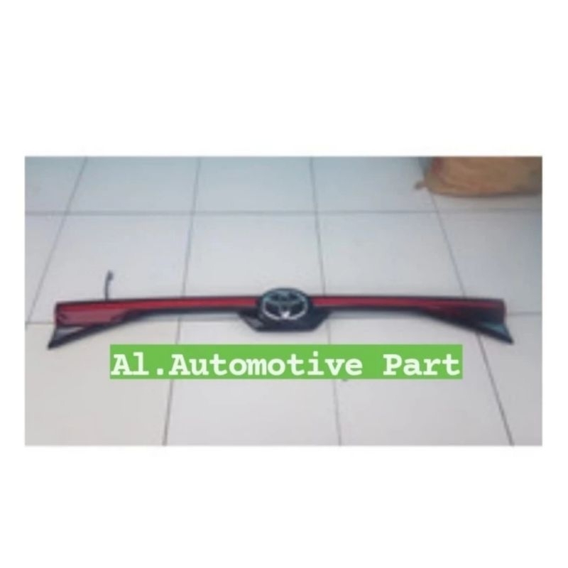 Trunklid Lampu Bagasi Avanza 2022 Original
