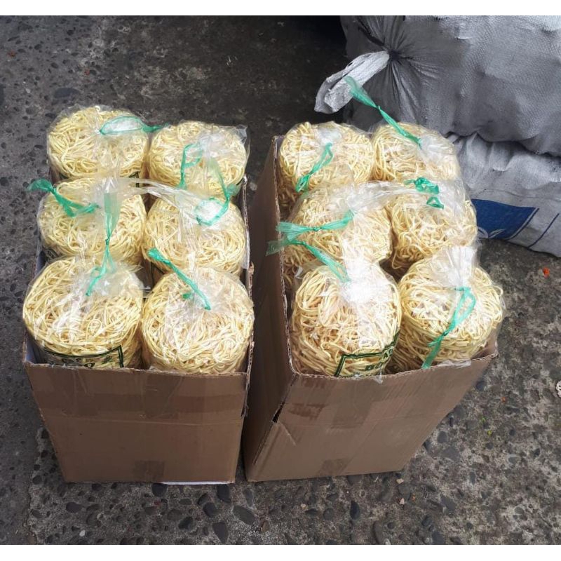 

Ifumie mie kering / Mie Telor kualitas super