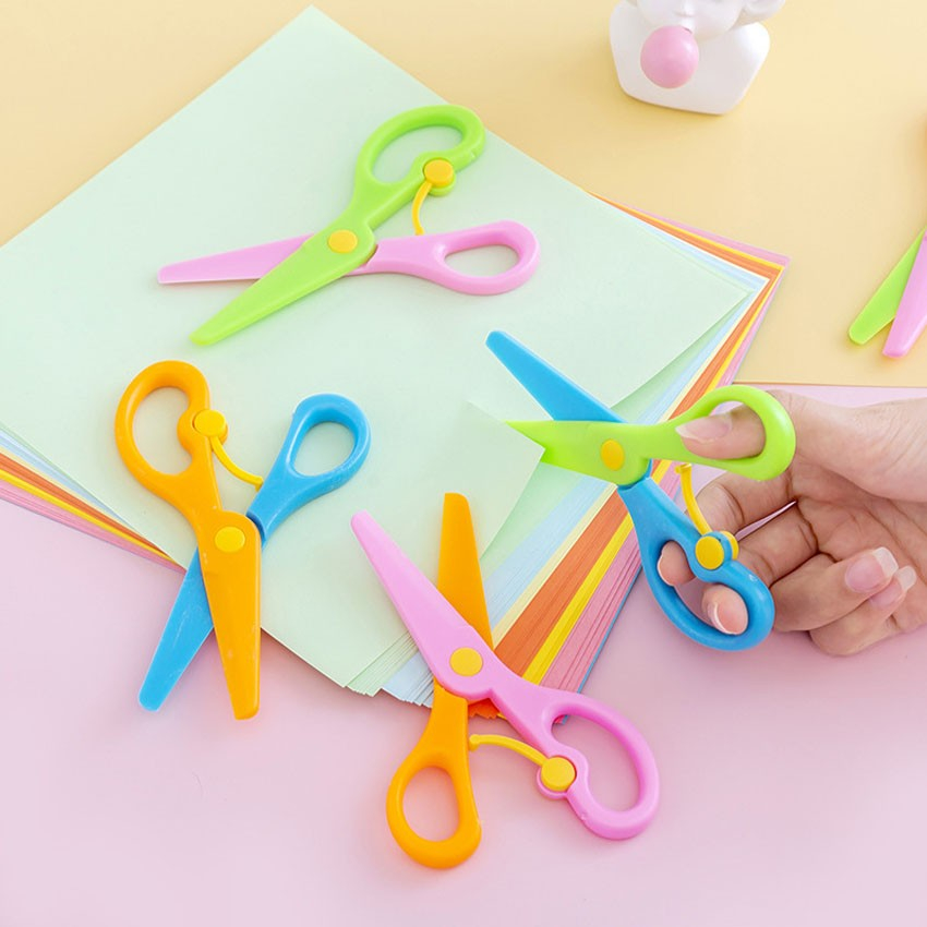 Gunting Plastik Anak Pemotong Kertas Aman - Kids Safety Scissors