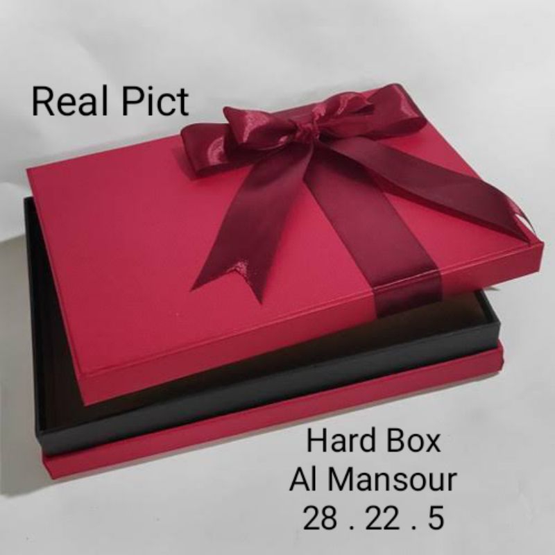 

AL MANSOUR HARD BOX SUPER RED GLOSSY 28 x 22 x 5 cm || Kwalitas terbaik.