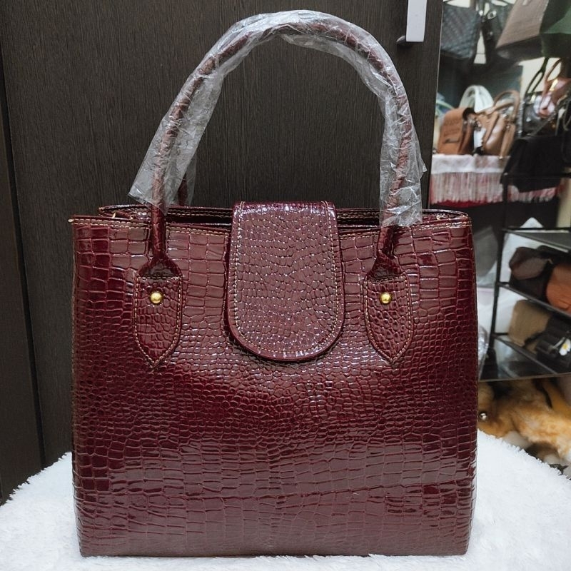 Tas bahu Elsa croco glossy warna maroon tua