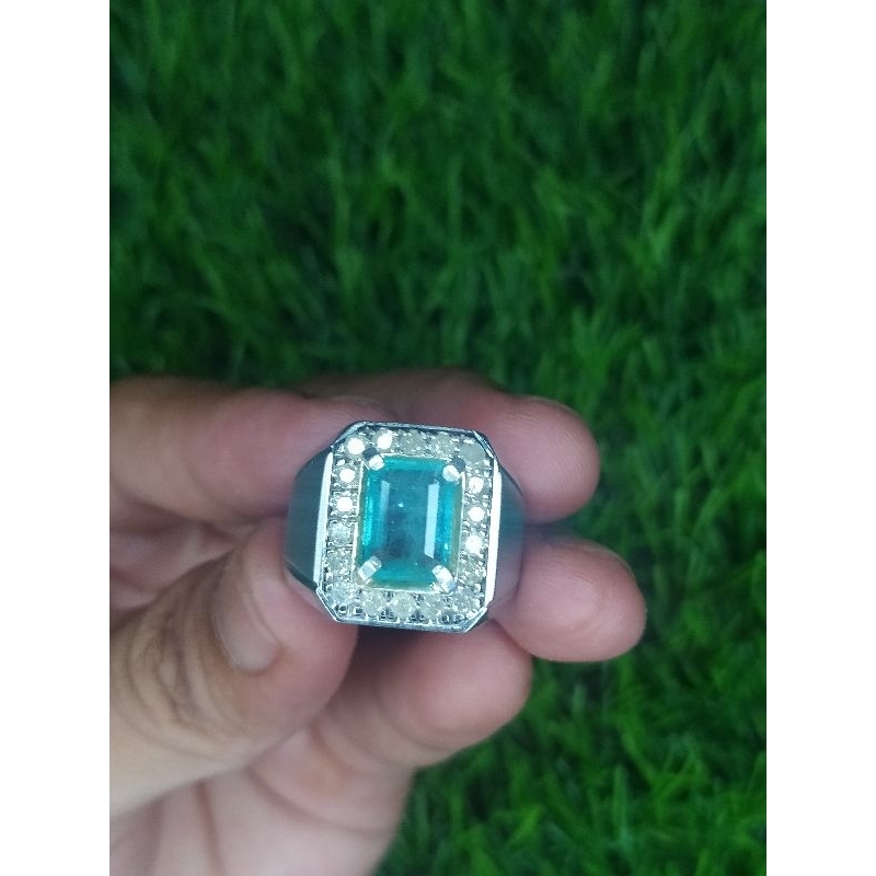 Natural Emerald Beryl