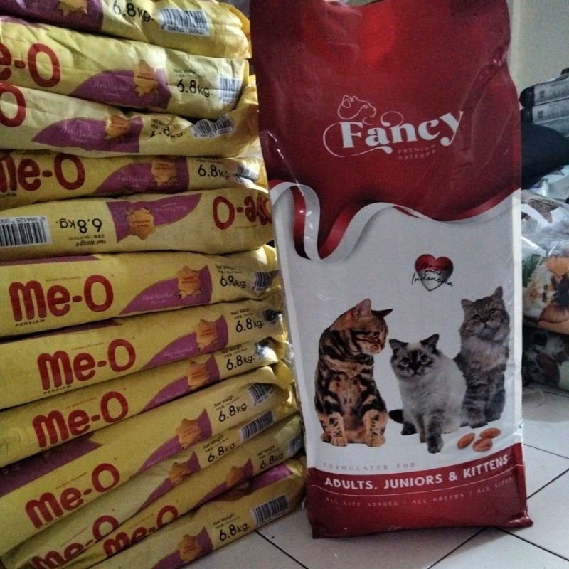 Fancy 20 Kg Dry Food Fancy Cat 20 Kg All Stages Makanan Kucing cocok Untung segala usia Chiken &amp; Salmon liver