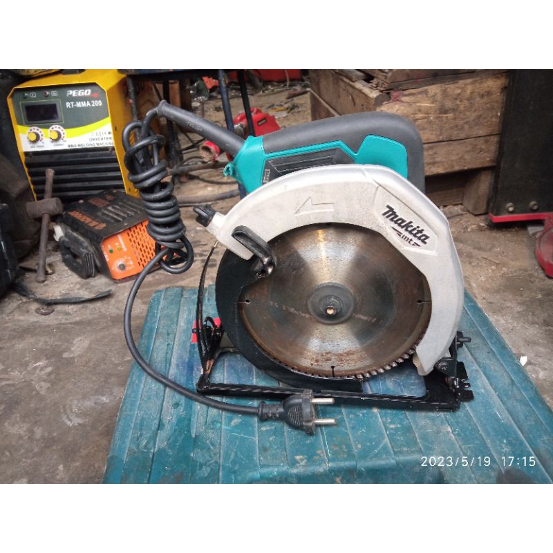 MESIN SIRKEL MAKITA M5801B BEKAS NORMAL ORIGINAL