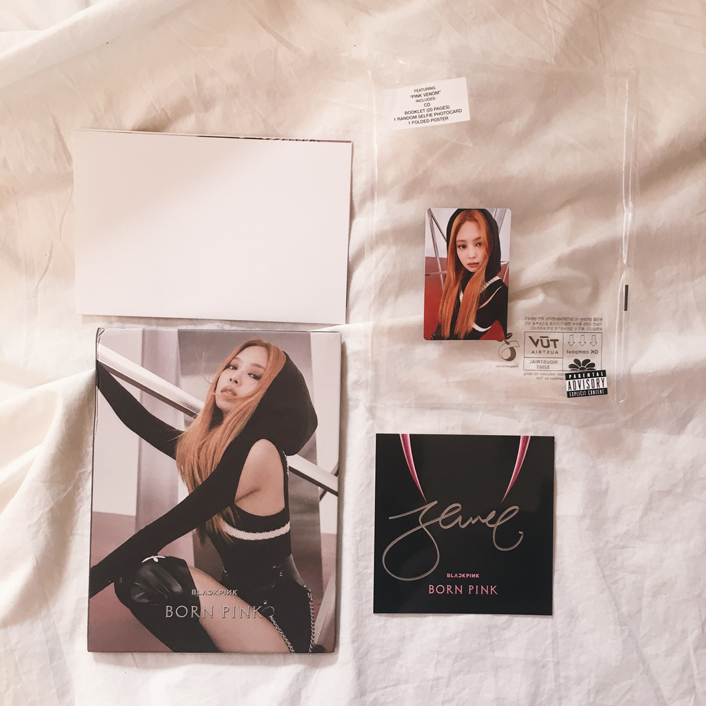 BLACKPINK BORN PINK ALBUM DIGIPACK SIGNED CARD JENNIE SIGN OFFICIAL US USA POB BENEFIT JENNIE JISOO 