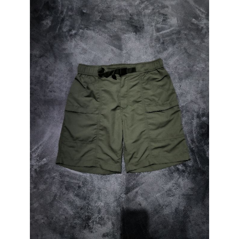 CELANA PENDEK UNIQLO NYLON GEARED UTILITY SHORT PANTS