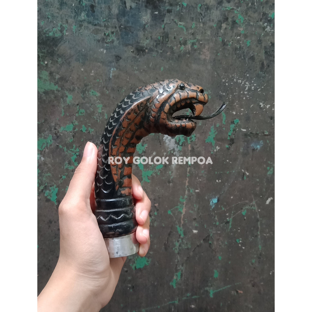 Gagang Golok Ukir Ular Cobra Kobra