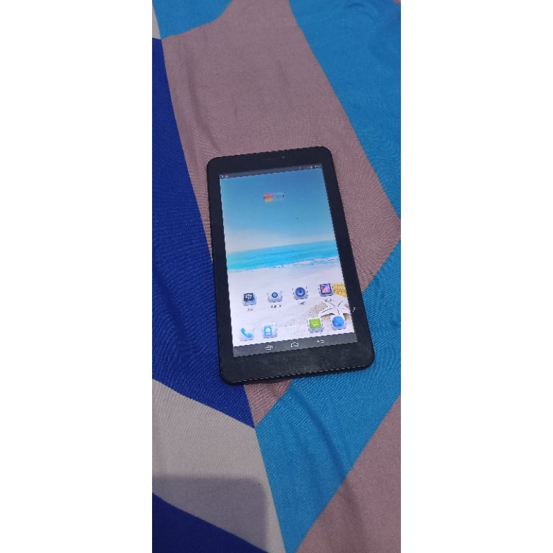 TAB ADVAN E1C PRO minus ts