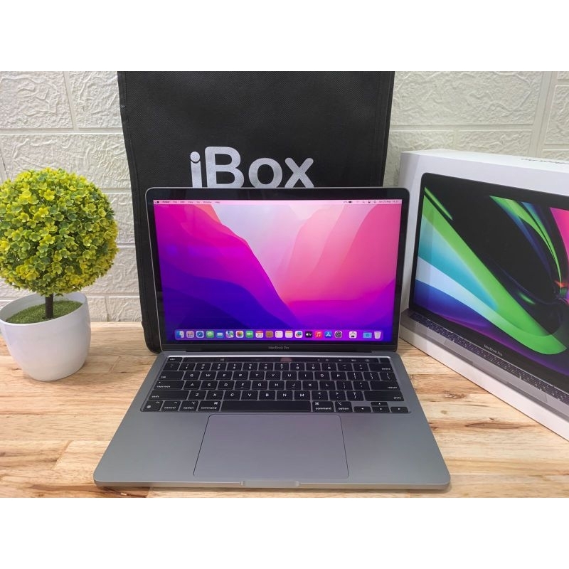 macbook pro 2020 m1 8gb 256gb cc 200 like new full set ex ibox