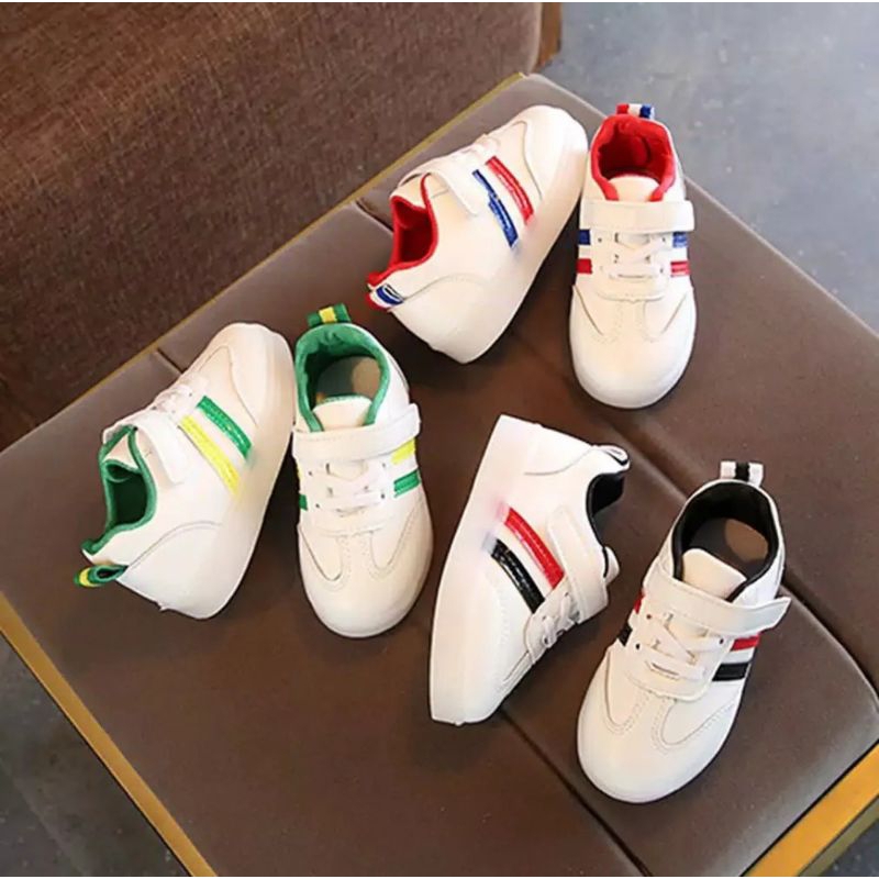 Sepatu import anak laki-laki &amp; perempuan Sneaker casual Size 21-30 Sabreena 03, estimasi usia 1-4 tahun ( LED )