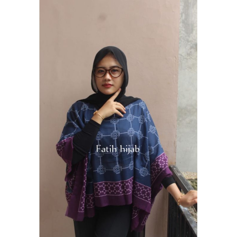 outer kimono kekinian motif Luna nevy biru Dongker