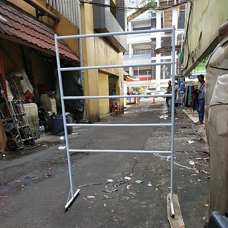 Gawang besi pajangan 5 susun palang bulat