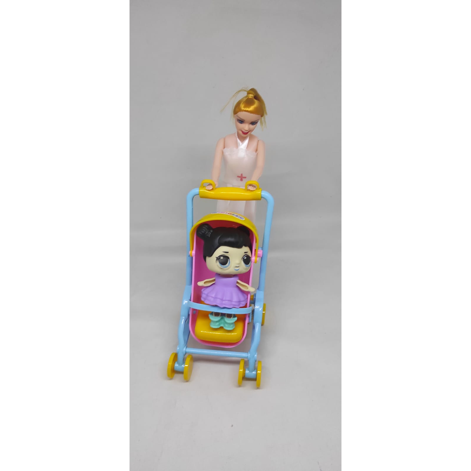 MAINAN STROLLER LOL DAN DOKTER BONEKA BERBI MO16