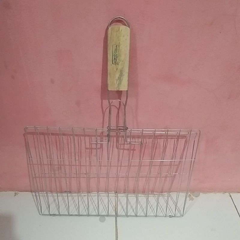 Bakaran ikan/Bakaran ayam/Pemanggang ayam/Pemanggang ikan/Bakaran capit/ Bakaran ikan