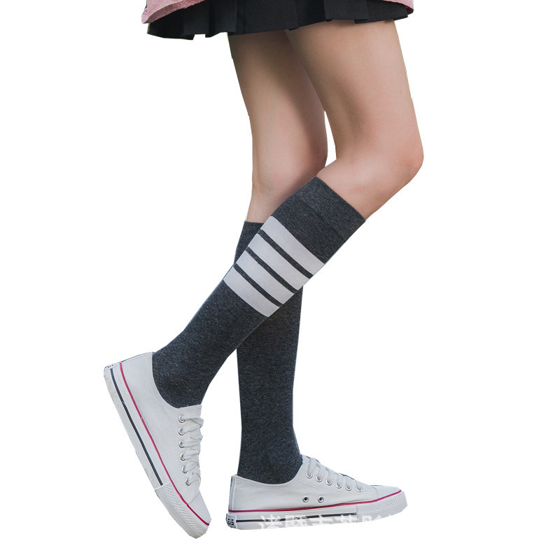 KT-09 KAOS KAKI 4 STRIP SEBELAH black and white overknee socks cosplay lolita japan