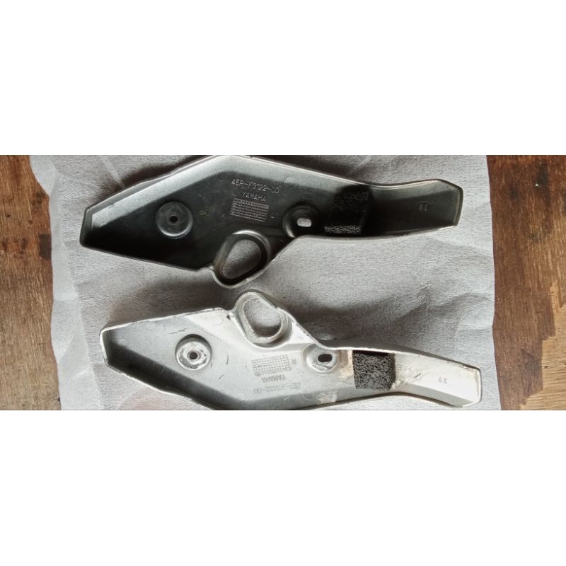 kupingan lampu sen byson