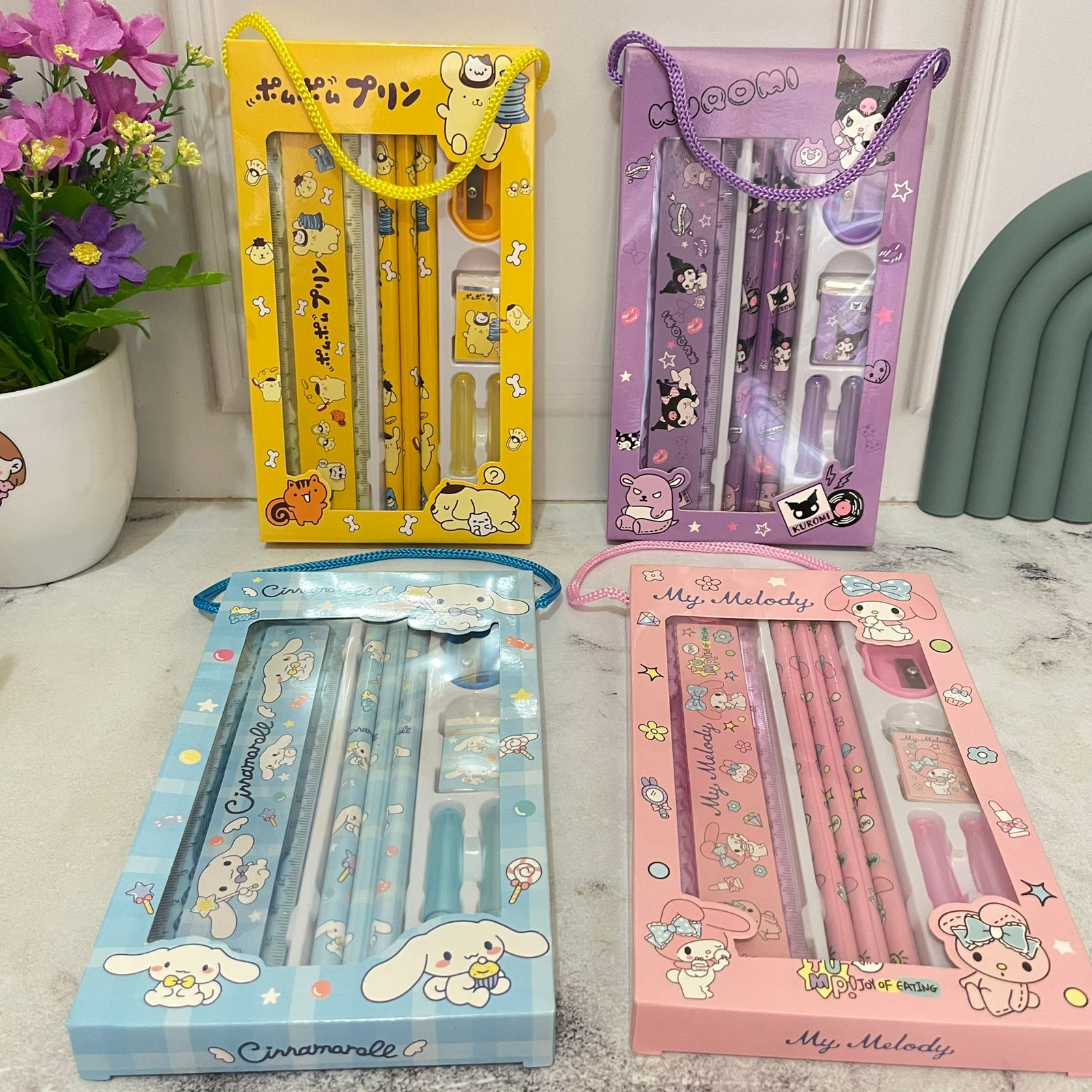 Paket Alat Tulis SANRIO 5 in 1 Komplit Lucu / Paket Box Kuromi Bertali Cinnamoroll Melody Purin compact Alat Tulis Favorit Anak Harga Termurah Kualitas Terbaik bisa COD