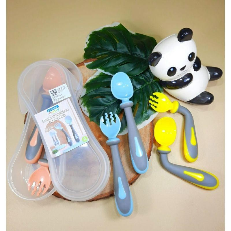 George Baby Bendable Silicone Spoon Fork (Case) / Sendok Set