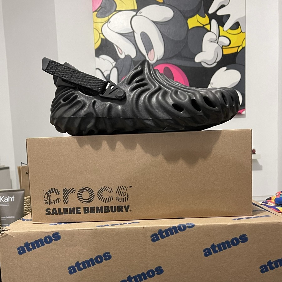 ORIGINAL Crocs Pollex Clog by Salehe Bembury Sasquatch Black BNIB